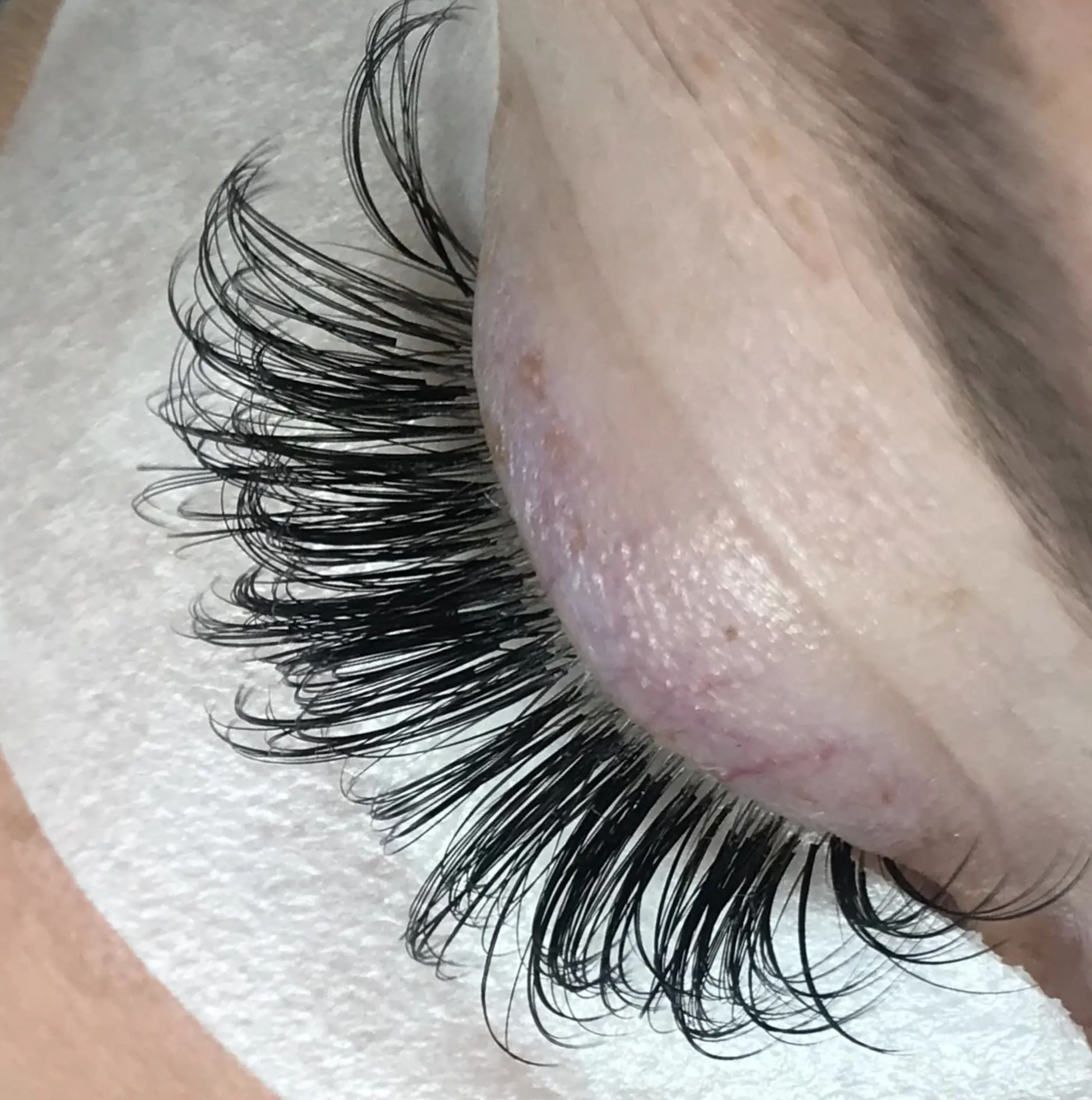 how to maintain eyelash extensions